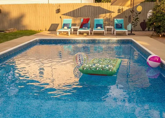 Location Hot Tub Heated Pool Digital Game Table Holiday home Normal